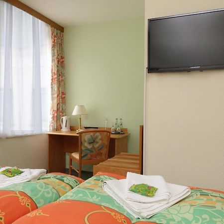 Hotel Zur Sonne Falkenstein エクステリア 写真