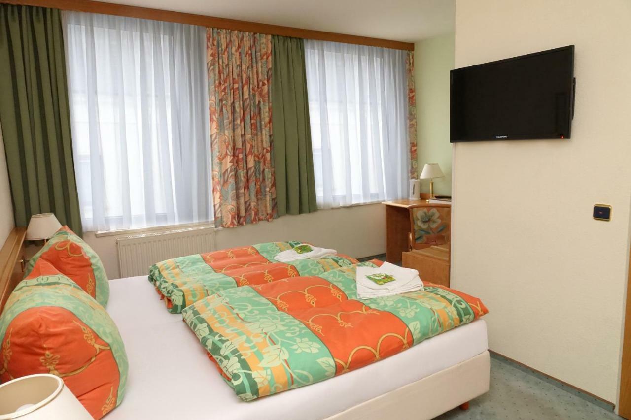 Hotel Zur Sonne Falkenstein エクステリア 写真